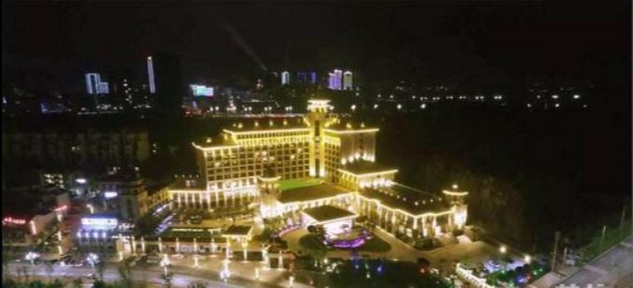 Jinqian Jiahua International Hotel Chishui  Exterior foto